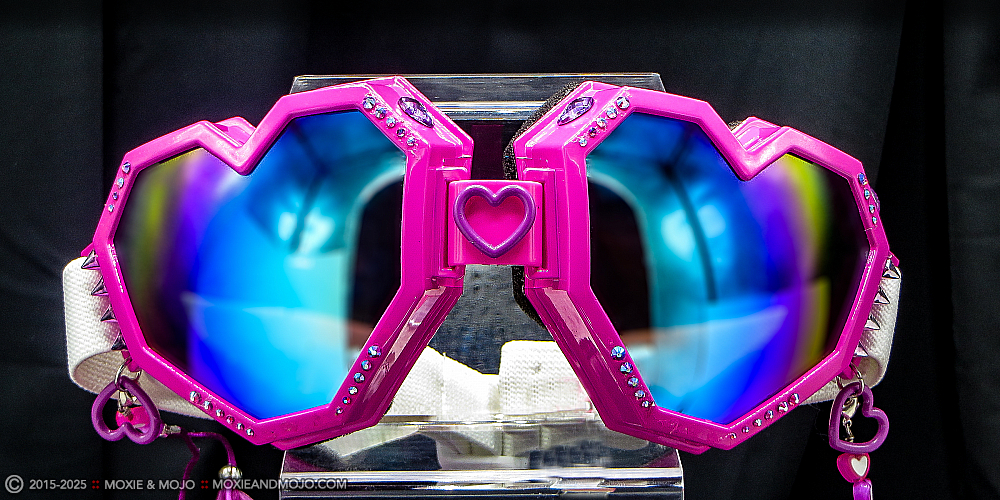 Moxie & Mojo  :: Haute Pink