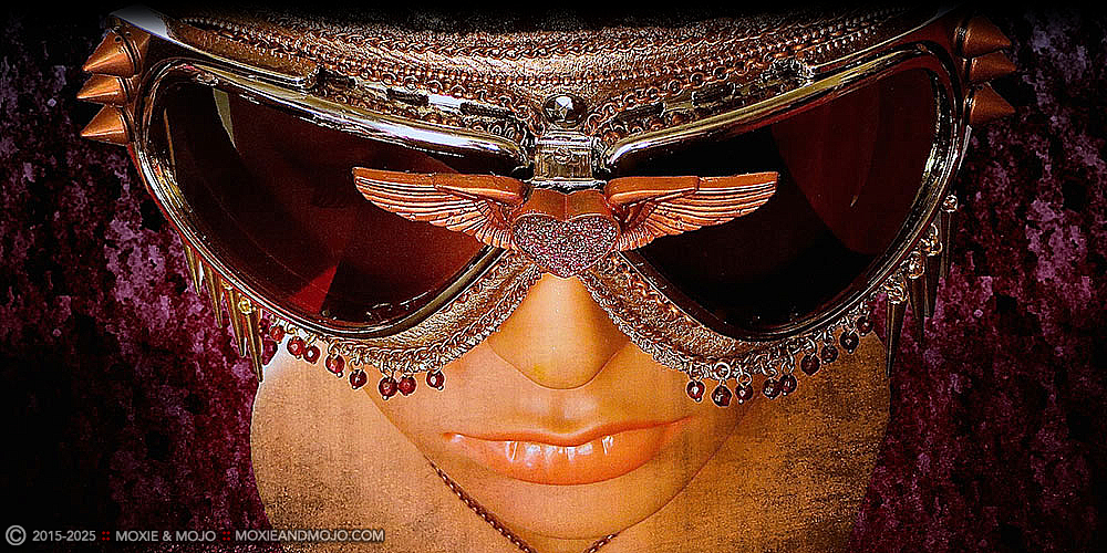 Moxie & Mojo  :: Hemisphere Dancer