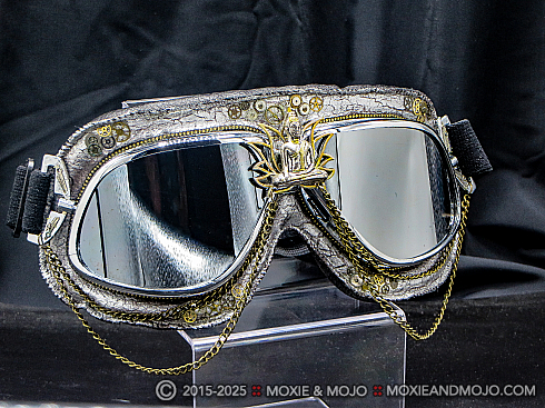 Moxie and Mojo Timekeeper Goggles