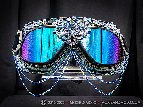 Moxie and Mojo Dragon Flower Goggles