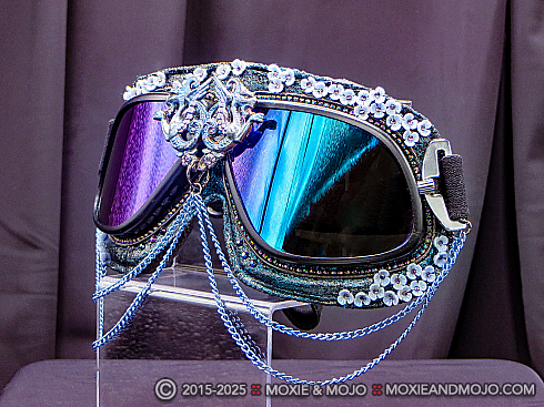 Moxie and Mojo Dragon Flower Goggles