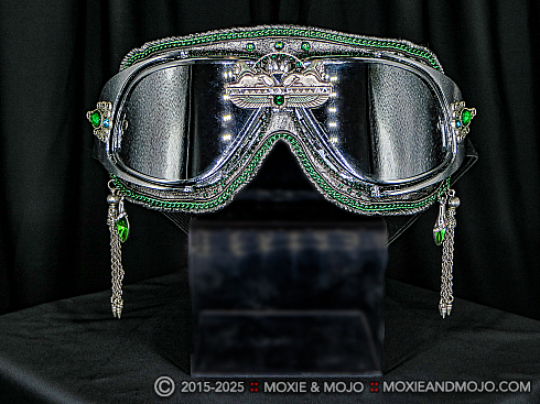 Moxie and Mojo I Sphinx You Look Great Goggles