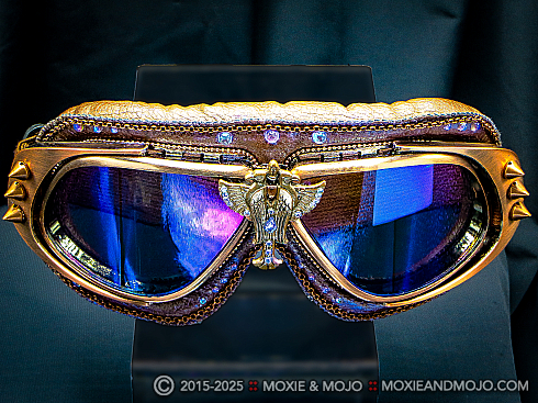 Moxie and Mojo Sacred Birds Goggles