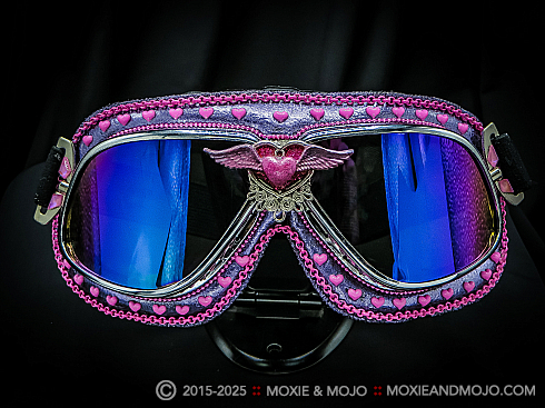 Moxie and Mojo Sweet Love Goggles
