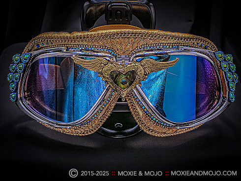 Moxie and Mojo Peacock Love Goggles