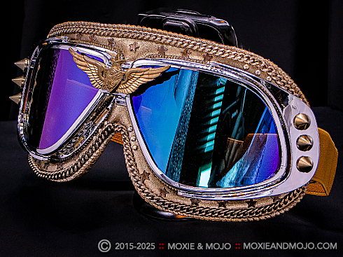Moxie and Mojo Badge of Honor Goggles