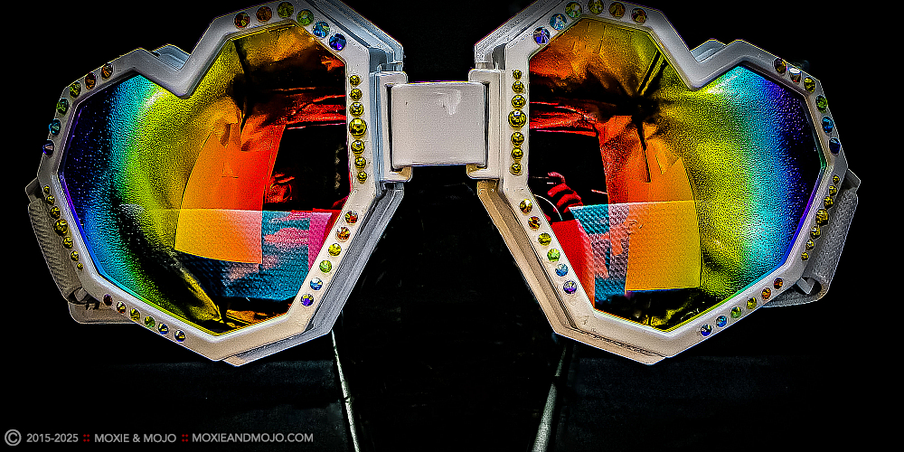 Moxie & Mojo  :: I Heart Rainbows