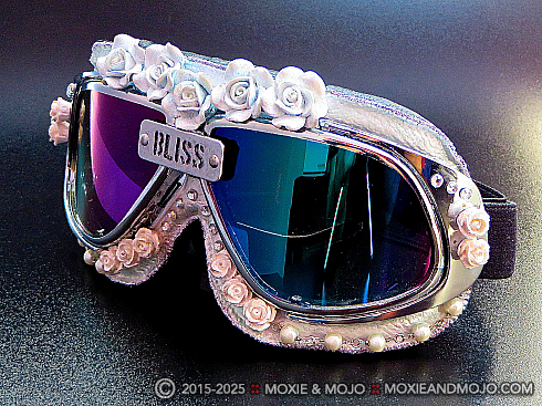 Moxie and Mojo Pure Bliss Goggles