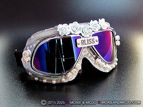 Moxie and Mojo Pure Bliss Goggles