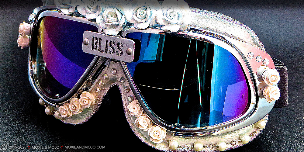 Moxie & Mojo  :: Pure Bliss