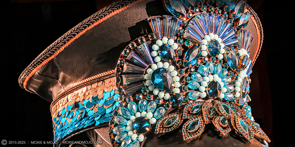 Moxie & Mojo  :: Blutiful