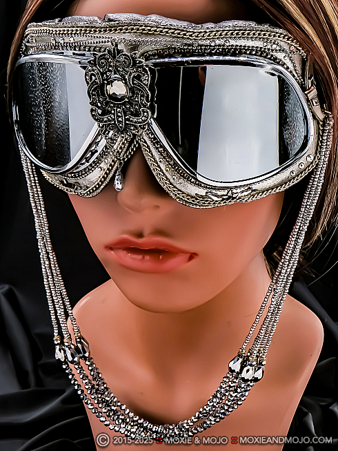 Moxie and Mojo Femme Fatale Goggles