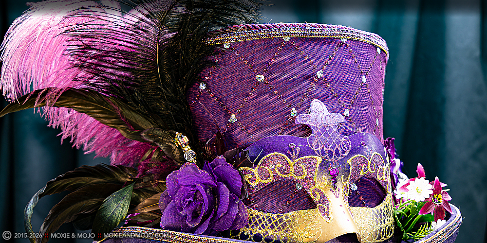 Moxie & Mojo  :: Masquerade Ball