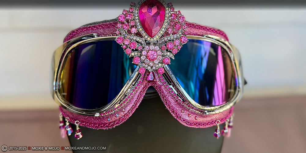 Moxie & Mojo  :: Pink Glamour