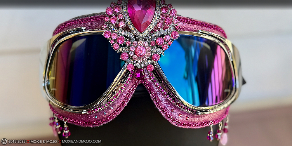 Moxie & Mojo  :: Pink Glamour