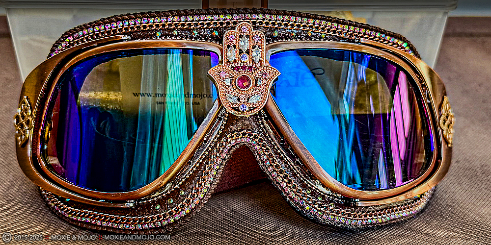 Moxie & Mojo  :: Hamsa in Rose Gold