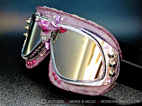 Moxie and Mojo Peace of My Heart Goggles