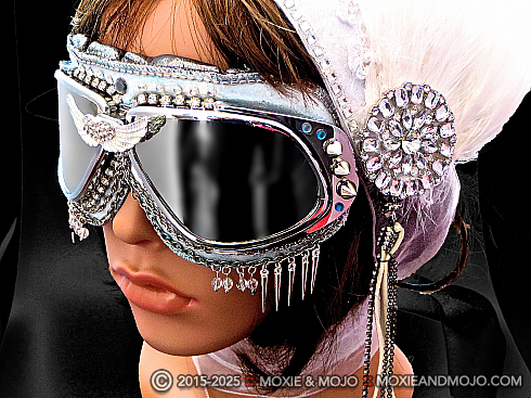Moxie and Mojo Beautiful Angel Goggles