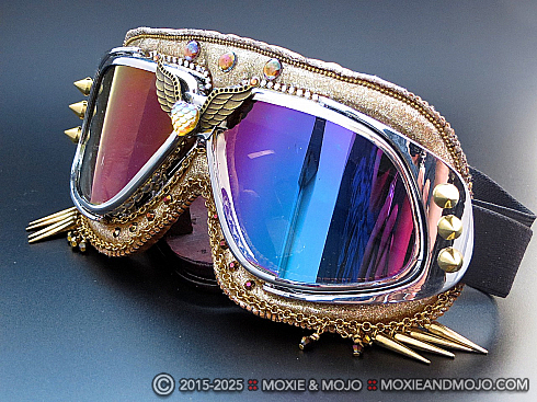Moxie and Mojo Heart of Gold Goggles