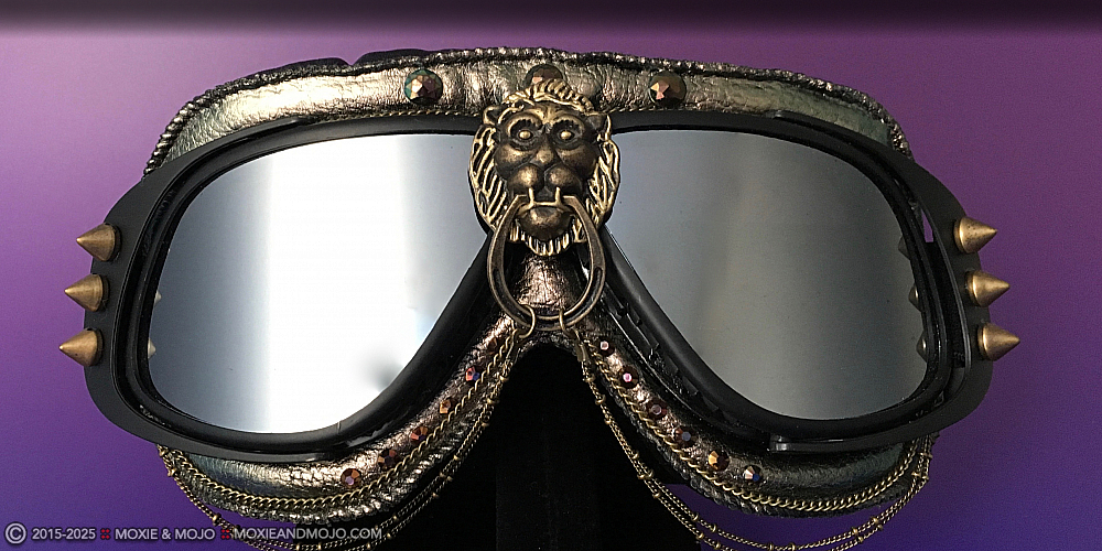 Moxie & Mojo  :: Black & Brass