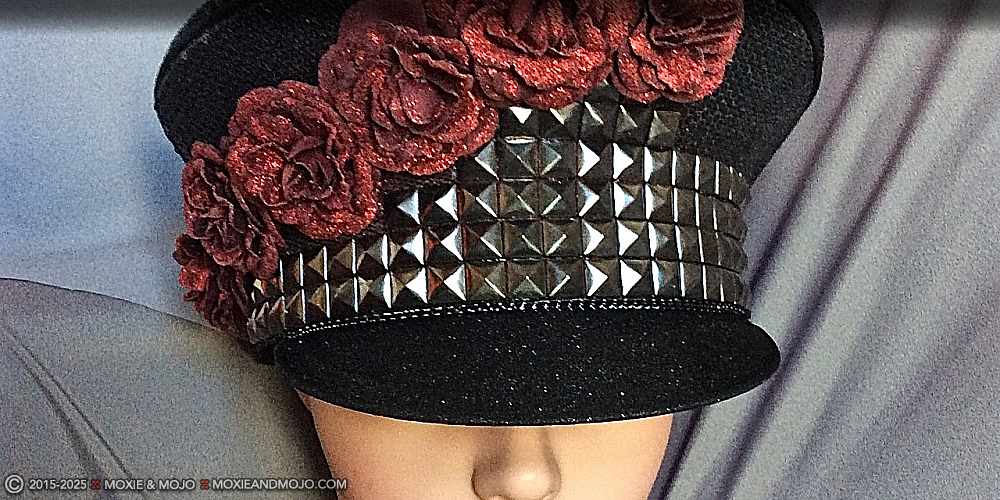 Moxie & Mojo  :: Red Roses & Studs