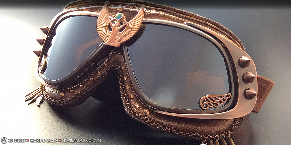 Moxie & Mojo  :: Copper Isis