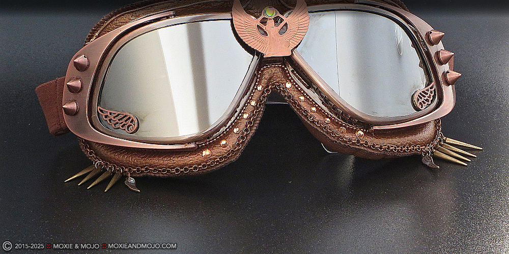 Moxie & Mojo  :: Copper Isis