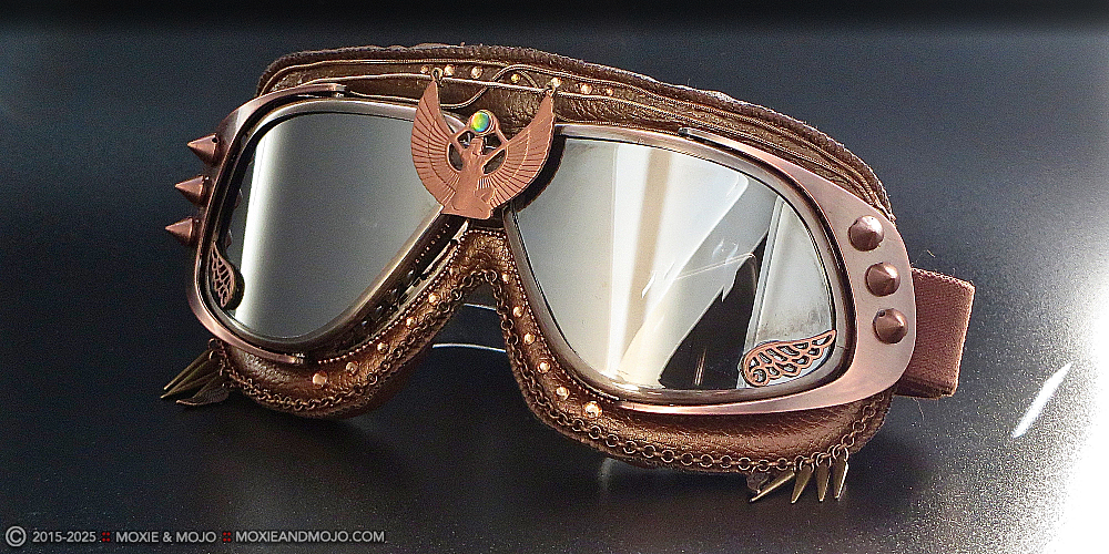 Moxie & Mojo  :: Copper Isis