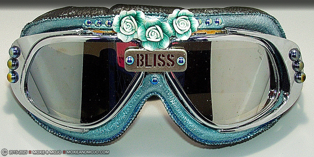 Moxie & Mojo  :: Caroline's Bliss