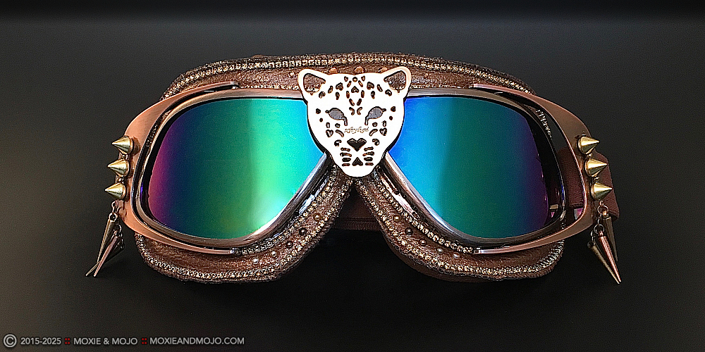 Moxie & Mojo  :: Leopard Vision