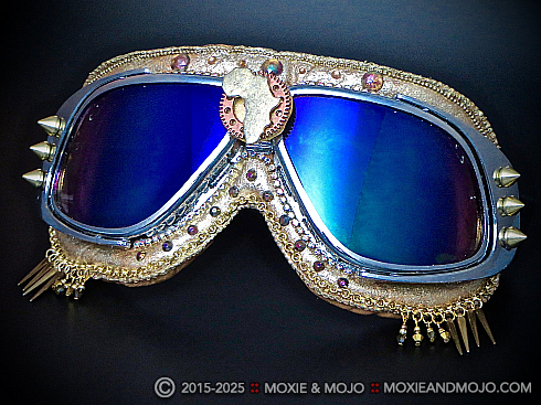Moxie and Mojo Madagascar Goggles