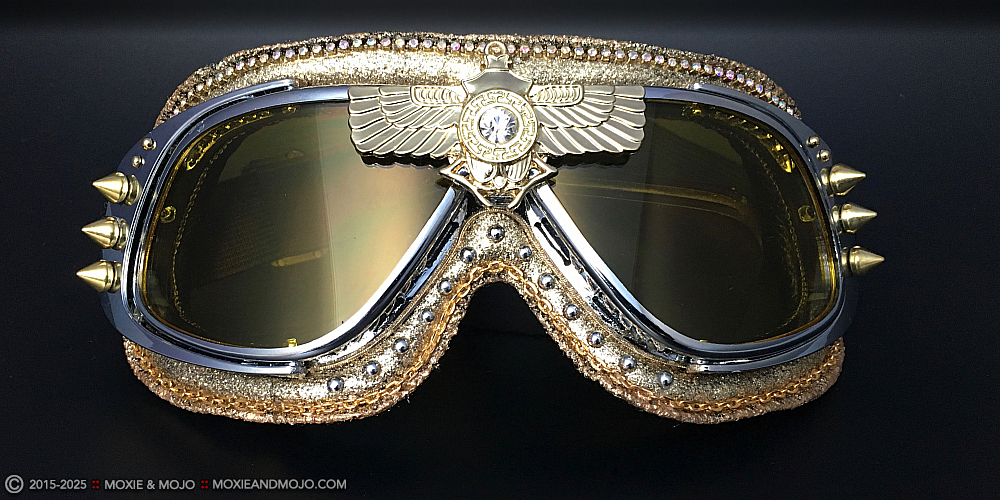 Moxie & Mojo  :: The Mystical Scarab