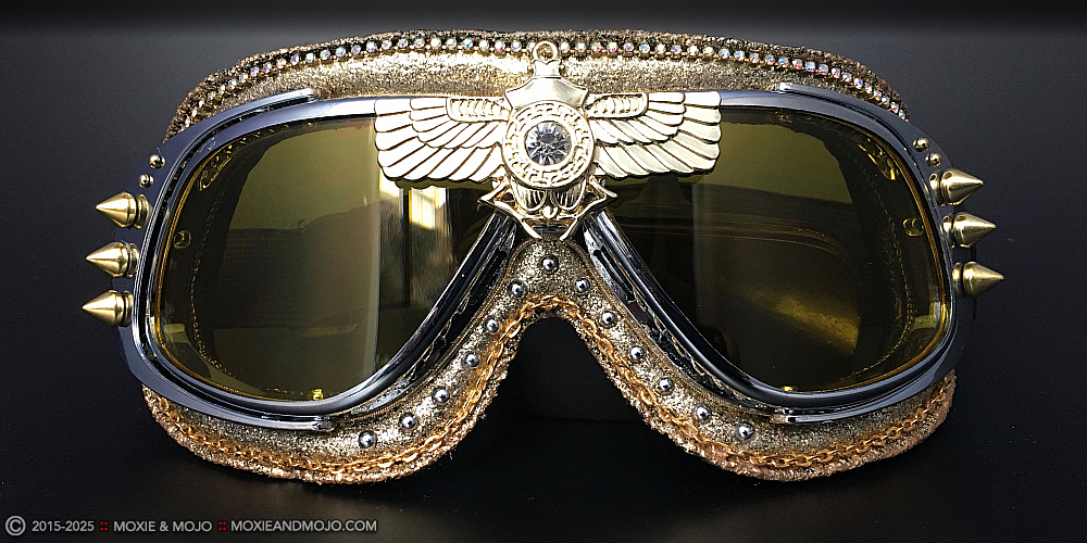 Moxie & Mojo  :: The Mystical Scarab