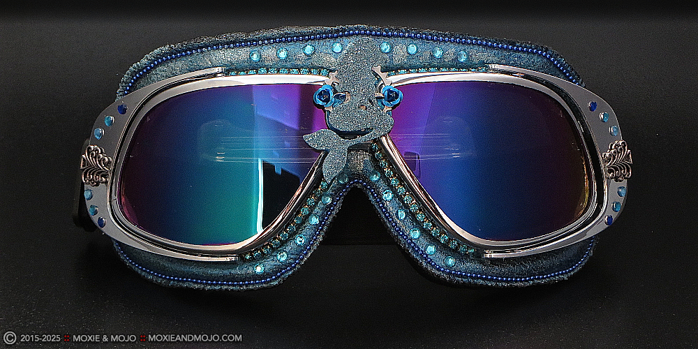Moxie & Mojo  :: Mermaid Tale