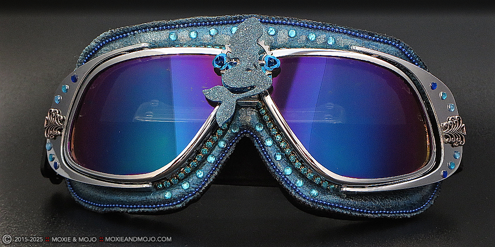 Moxie & Mojo  :: Mermaid Tale