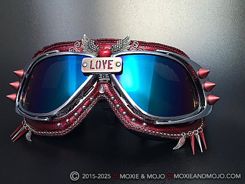 Moxie and Mojo Love to Love You Goggles