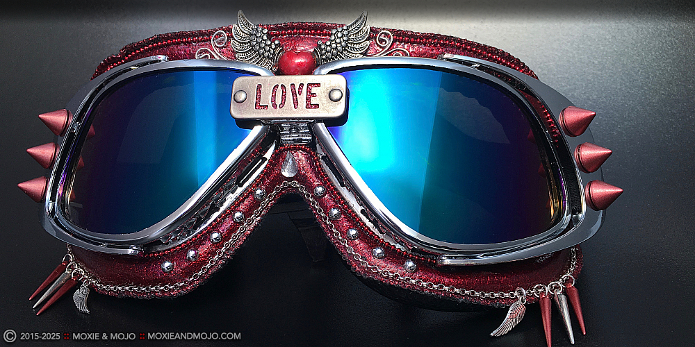Moxie & Mojo  :: Love to Love You