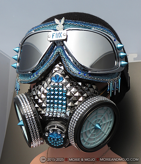 Moxie and Mojo Fun Bunny ~ Blue Goggles