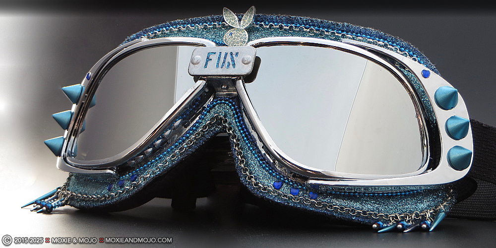 Moxie & Mojo  :: Fun Bunny ~ Blue