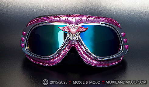 Moxie and Mojo XOXO Goggles